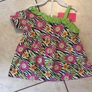 🔥Sale - $6.00🔥Real love girls top snd  shorts